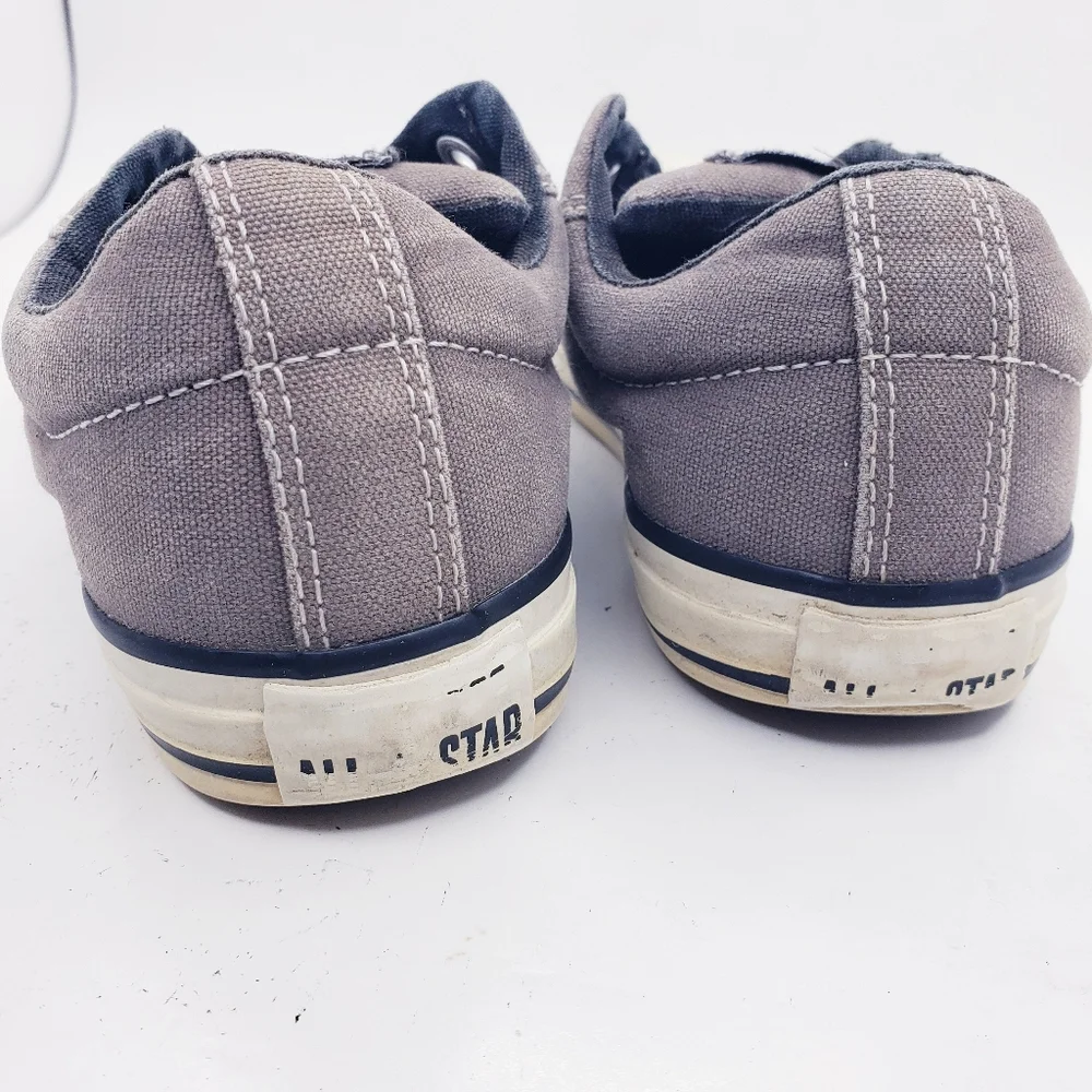 Converse Gray Canvas Low Top Chucks Slip On Shoes Boys Youth Size 2